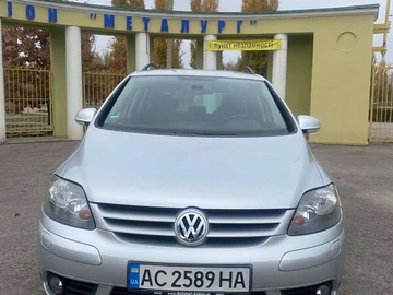 Авто Volkswagen Golf Plus 2008 № 8251288