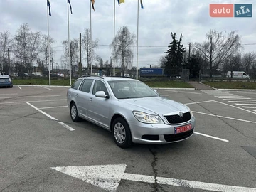 Авто Skoda Octavia 2009 № 8251427