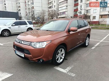 Авто Mitsubishi Outlander 2013 № 8251645