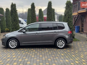 Авто Volkswagen Touran 2019 № 8251761