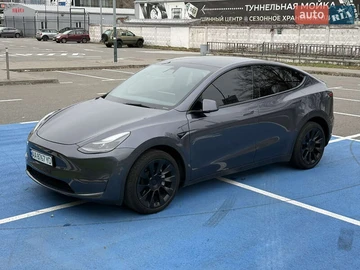 Авто Tesla Model Y 2023 № 8251818