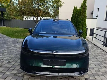 Авто  7X 2025 № 8251911