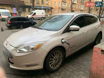 Авто Ford Focus 2013 № 8252189