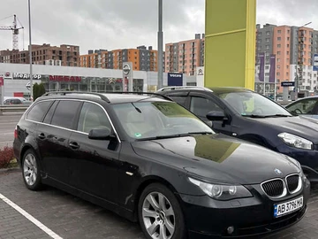 Авто BMW 5 Series 2005 № 8252241