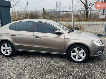 Авто Volkswagen Passat 2011 № 8252368