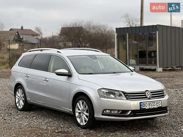 Авто Volkswagen Passat 2013 № 8252399