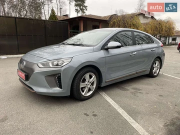 Авто Hyundai Ioniq 2017 № 8252410