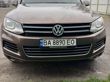 Авто Volkswagen Touareg 2011 № 8252584
