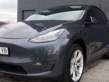 Авто Tesla Model Y 2021 № 8252612