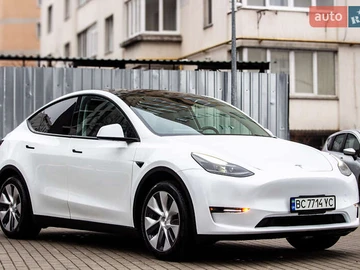Авто Tesla Model Y 2024 № 8252713