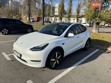 Авто Tesla Model Y 2023 № 8252724