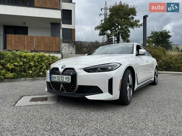 Авто BMW I4 2023 № 8252732