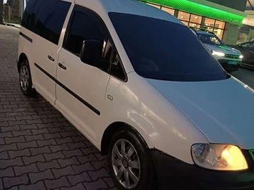 Авто Volkswagen Caddy 2005 № 8252890