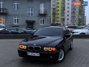 Авто BMW 5 Series 2003 № 8253070