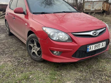 Авто Hyundai I30 2010 № 8253097