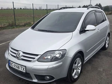 Авто Volkswagen Golf Plus 2008 № 8253101