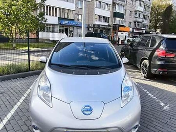 Авто Nissan Leaf 2013 № 8253106
