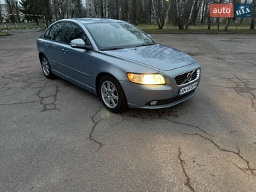 Авто Volvo S40 2012 № 8253155
