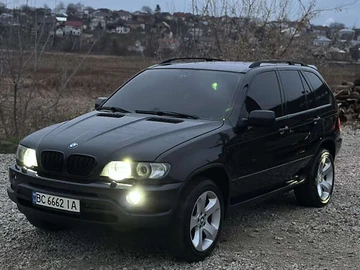 Авто BMW X5 2002 № 8253165