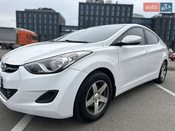 Авто Hyundai Elantra 2013 № 8253321
