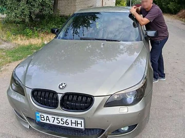 Авто BMW 5 Series 2004 № 8253356