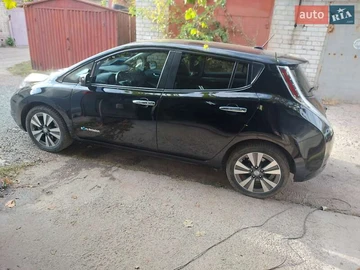 Авто Nissan Leaf 2014 № 8253580