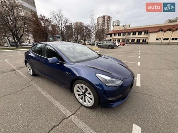 Авто Tesla Model 3 2022 № 8253827