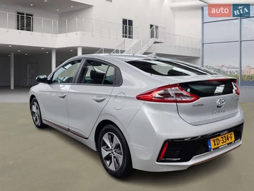 Авто Hyundai Ioniq 2018 № 8253881