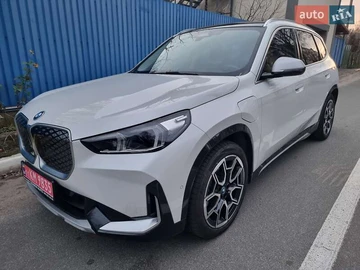 Авто BMW Ix1 2024 № 8253895