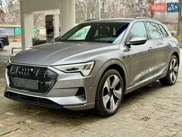 Авто Audi E-Tron 2022 № 8253900