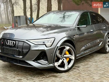 Авто Audi E-Tron S Sportback 2022 № 8253901