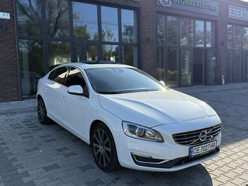 Авто Volvo S60 2015 № 8254008