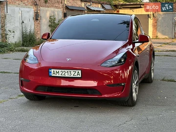 Авто Tesla Model Y 2023 № 8254024