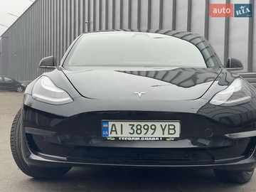 Авто Tesla Model 3 2019 № 8254341