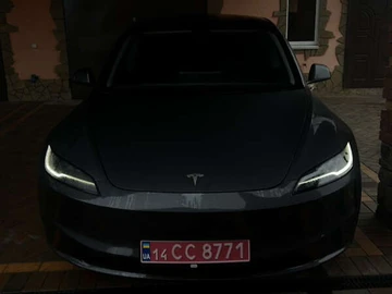 Авто Tesla Model 3 2024 № 8254392