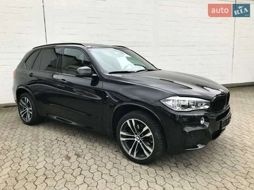 Авто BMW X5 2017 № 8254403