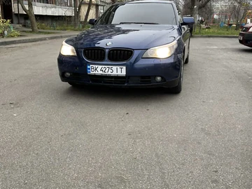Авто BMW 5 Series 2003 № 8254597