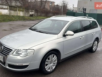 Авто Volkswagen Passat 2010 № 8254609