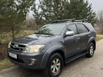 Авто Toyota Fortuner 2006 № 8254652