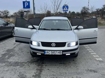 Авто Volkswagen Passat 2000 № 8254889