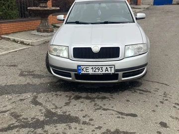 Авто Skoda Superb 2005 № 8254918