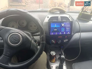 Авто Toyota Rav4 2001 № 8255011