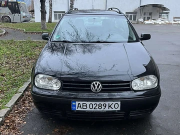 Авто Volkswagen Golf 2002 № 8255019