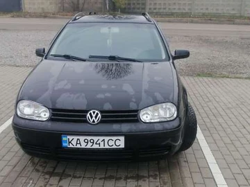 Авто Volkswagen Golf 2001 № 8255031