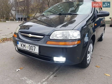 Авто Chevrolet Aveo 2005 № 8255039