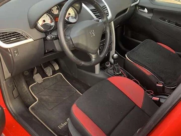 Авто Peugeot 207 2011 № 8255051