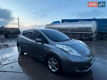 Авто Nissan Leaf 2014 № 8255147