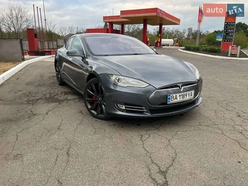 Авто Tesla Model S 2013 № 8255321