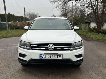 Авто Volkswagen Tiguan 2019 № 8255598