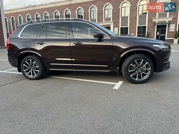 Авто Volvo Xc90 2018 № 8255617